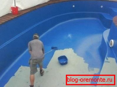 Tvorba gumovej vrstvy v bazéne. Tvorba gumovej vrstvy v bazéne.