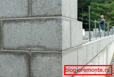 Štruktúrne - tepelnoizolačná pórobetónová značka D600. Štruktúrne - tepelnoizolačná pórobetónová značka D600.