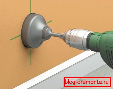 Koruna vám umožňuje vytvoriť dokonalý otvor v betóne s požadovaným priemerom Koruna vám umožňuje vytvoriť dokonalý otvor v betóne s požadovaným priemerom