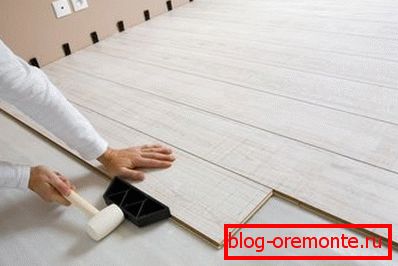 Montáž laminátu na betónovú podlahu vo vlastnom dome Montáž laminátu na betónovú podlahu vo vlastnom dome