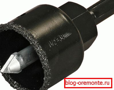 Na fotografii - diamantová koruna. Na fotografii - diamantová koruna.