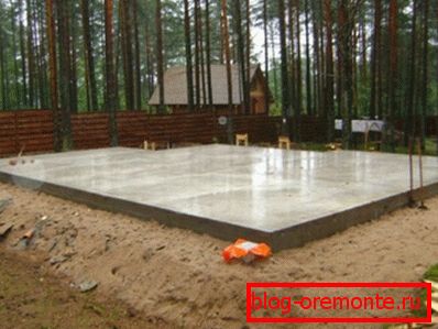 Na fotografii - najlepšia základňa pre prevzdušnené domy Na fotografii - najlepšia základňa pre prevzdušnené domy