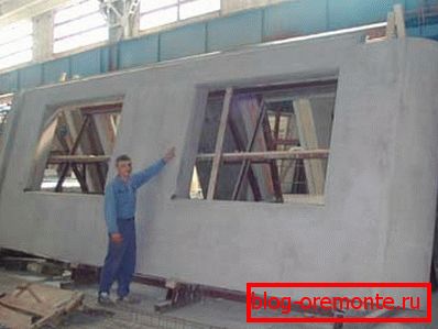 Vonkajšie železobetónové stenové panely, ktoré boli špeciálne navrhnuté na stavbu domov Vonkajšie železobetónové stenové panely, ktoré boli špeciálne navrhnuté na stavbu domov