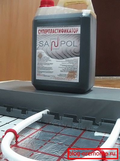 Plastifikátor na poter