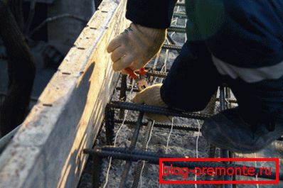 Pripojenie vykurovacieho vodiča k rámu Pripojenie vykurovacieho vodiča k rámu