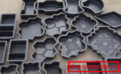 Polymérne formy rôznych typov a veľkostí Polymérne formy rôznych typov a veľkostí