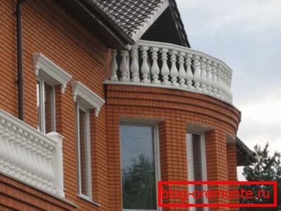 Pomocou týchto prvkov môžete vytvoriť atraktívny balkón alebo podkrovie Pomocou týchto prvkov môžete vytvoriť atraktívny balkón alebo podkrovie