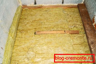 Ohrejeme podlahu na balkón