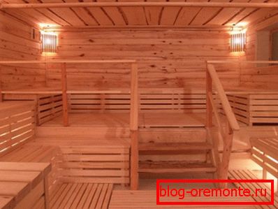 Interiér takejto konštrukcie je najlepšie vyrobený z prírodných materiálov a ako montážne prvky používajú drevené kolíky Interiér takejto konštrukcie je najlepšie vyrobený z prírodných materiálov a ako montážne prvky používajú drevené kolíky