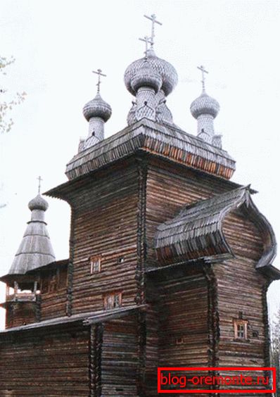 Kostol Nanebovzatia, postavený v roku 1669 Kostol Nanebovzatia, postavený v roku 1669