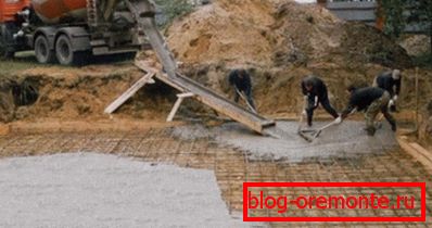 Plniaca základňa dosky. Plniaca základňa dosky.