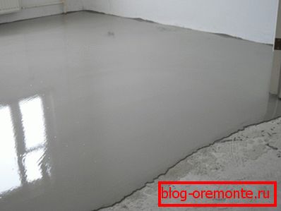 Samonivelačná výplňová zmes - optimálny základ pre kladenie laminátových dosiek Samonivelačná výplňová zmes - optimálny základ pre kladenie laminátových dosiek